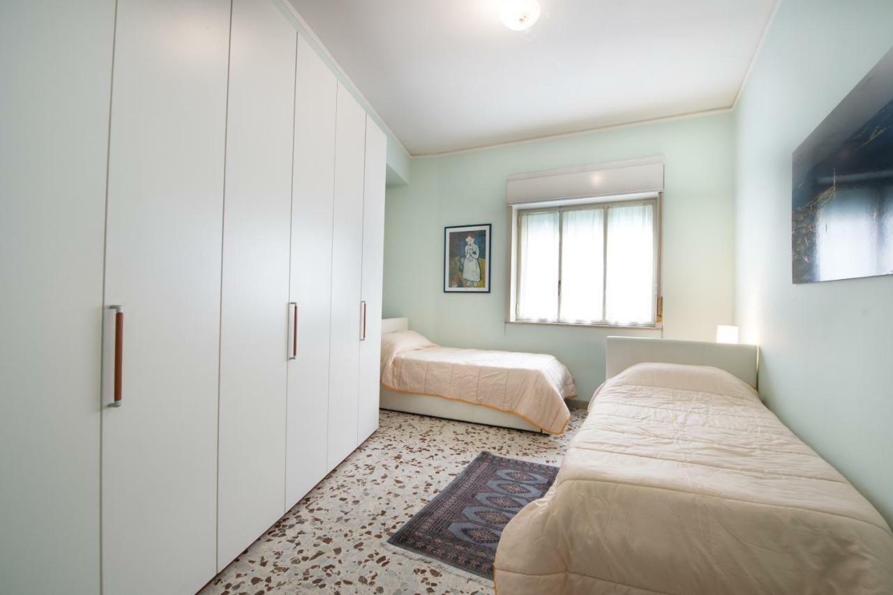 Appartamento Signorile Ambienti Sanificati Messina Buitenkant foto