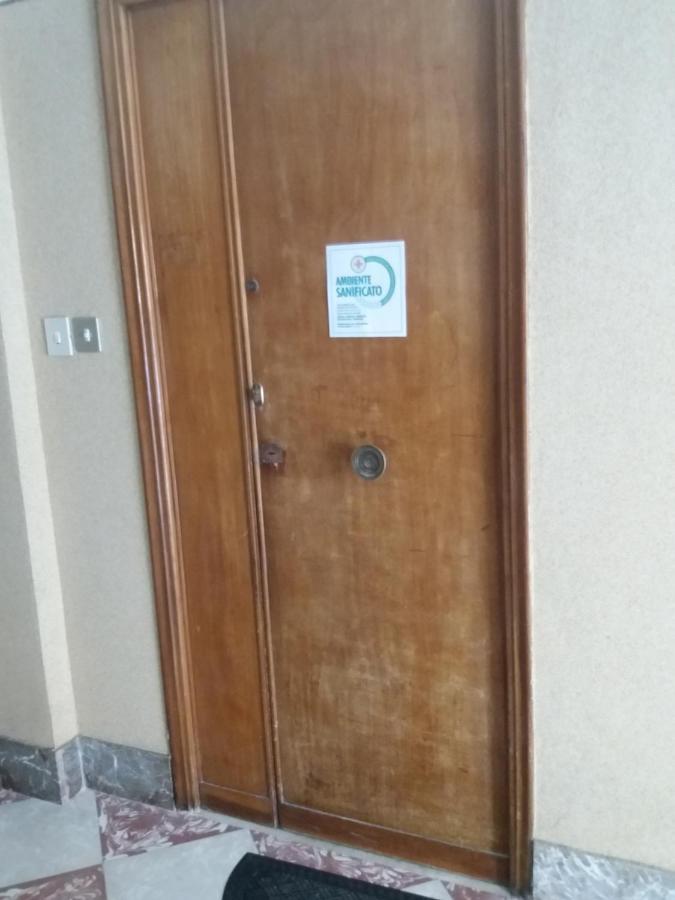 Appartamento Signorile Ambienti Sanificati Messina Buitenkant foto